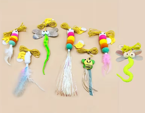 Random Hanging Cat Teaser Cat Toy – 1 Piece