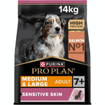 Purina Pro Plan Sensitive Skin Medium and Large Senior 7+, Dry Dog food with Salmon, 14 kg